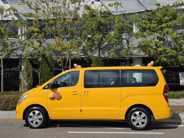 2017 Hyundai Starex 12인승 어린이 버스