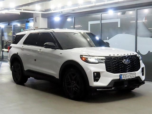 2024 Ford Explorer 6세대 2.3 AWD ST-라인