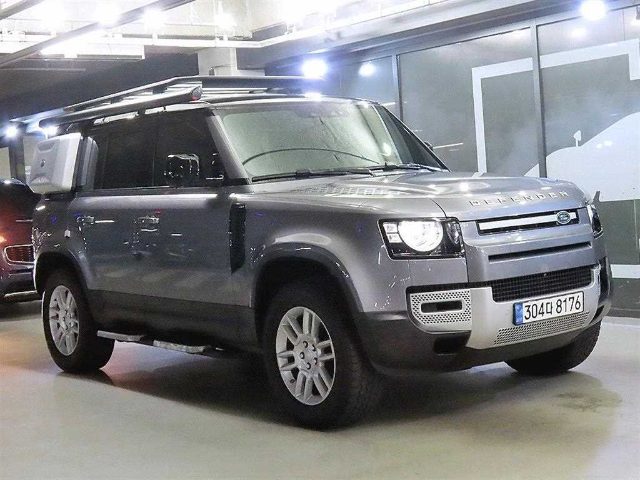 2021 Land Rover Defender (L663) D240 S
