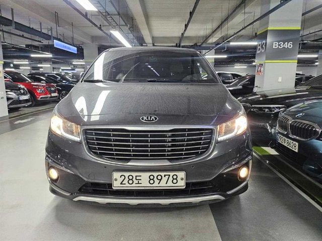 2017 Kia Carnival 디젤 9인승 럭셔리