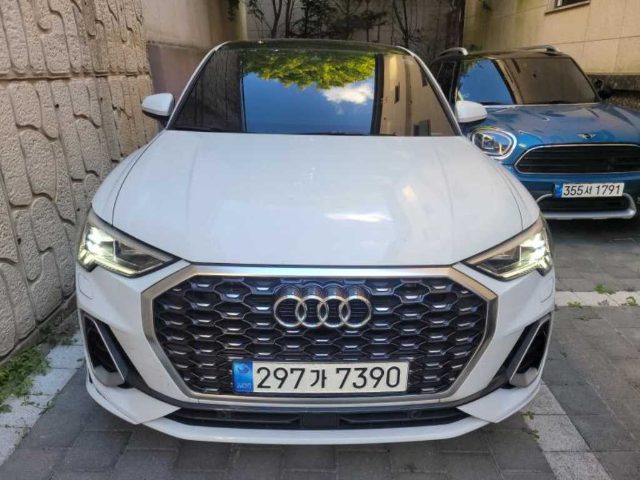 2022 Audi Q3 (F3) 35 TDI 스포트백 프리미엄