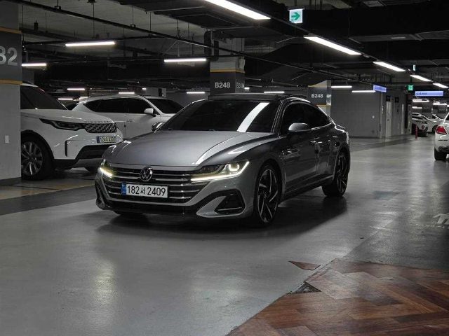 2022 Volkswagen Arteon 2.0 TDI R-LINE 4모션