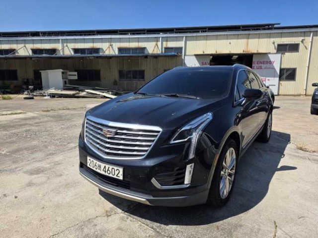 2018 Cadillac XT5 3.6 플래티넘 AWD