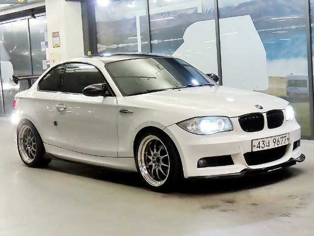 2009 BMW 1 Series (E82) 120d 쿠페 하이