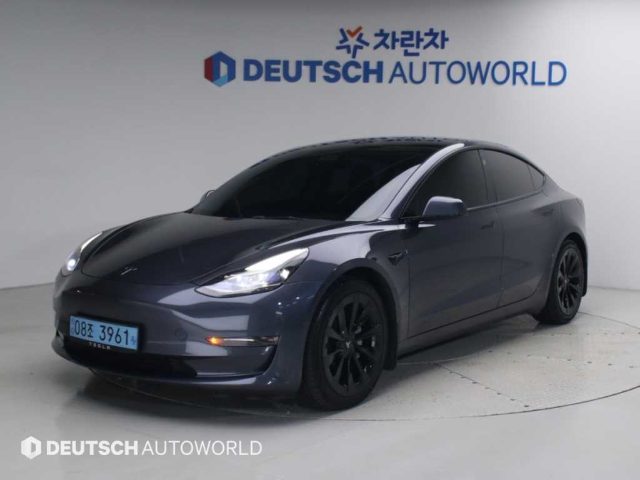 2022 Tesla Model 3 롱 레인지