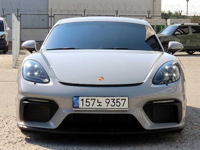 2023 Porsche Cayman 4.0 GT4