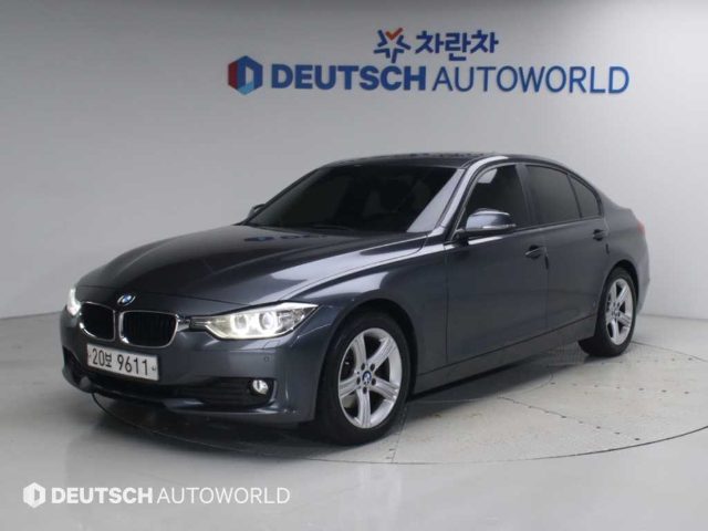 2013 BMW 3 Series (F30) 320d
