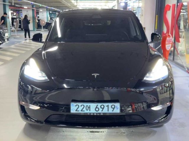 2022 Tesla Model Y 롱 레인지