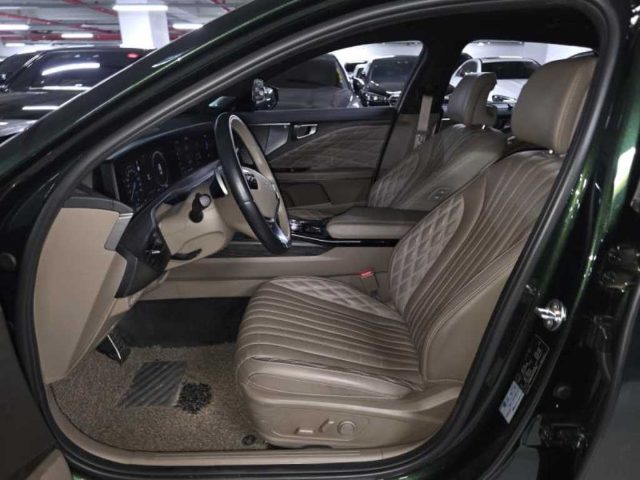 2022 Kia K8 하이브리드 시그니처