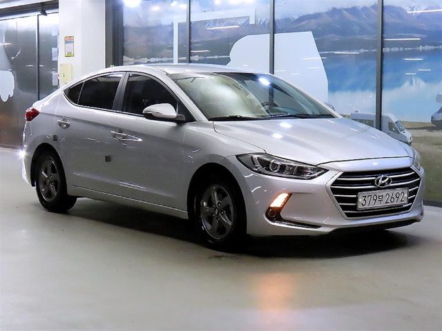2016 Hyundai Avante AD 1.6 e-VGT 스마트